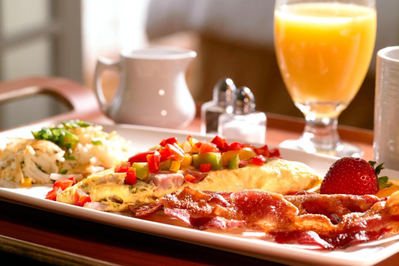Atlanta Marriott Suites Midtown Ngoại thất bức ảnh